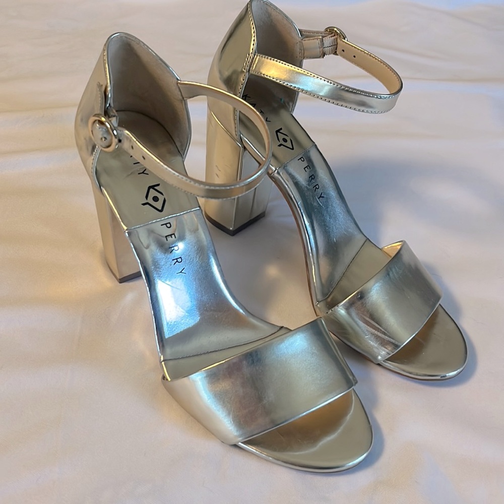 Katy Perry The Liz Block Heeled Sandal with Ankle Strap in gold